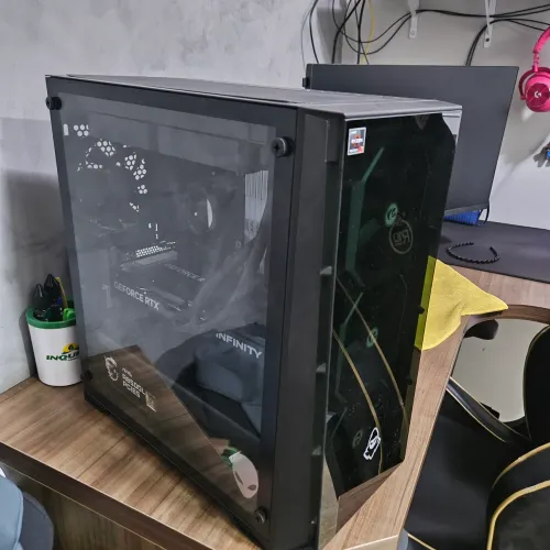 Gabinete + kit fans lian sl120