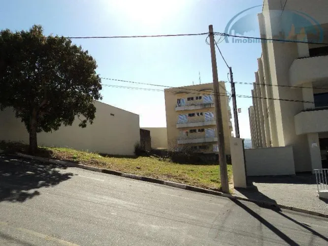 Terreno à venda, 450 m² por R$ 790.000,00 - Jardim Itália - Vinhedo/SP