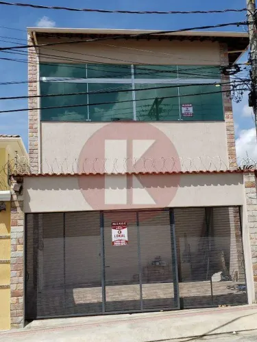 Linda casa geminada coletiva duplex em ótimo ponto do bairro Maria Helena - Venda Nova