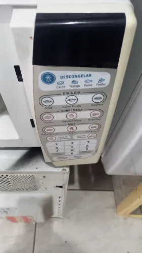 Vendo Micro-ondas Electrolux 18L