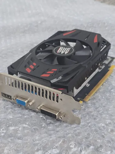 Placa de Vídeo GTX 550TI 2GB