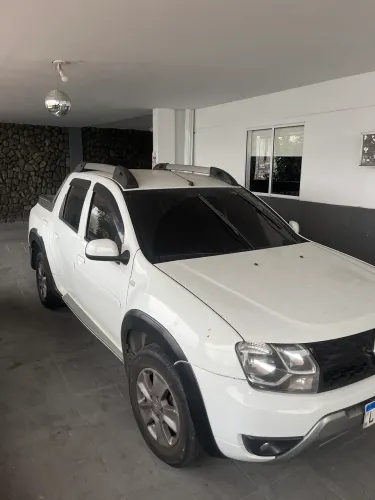 Renault Duster Oroch Dyna. 2.0 Hi-flex 16V Aut. 2017