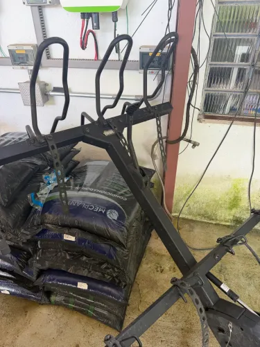 Suporte/Transbike Thule Revert 4 bikes