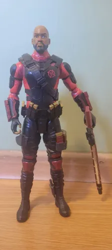 Boneco Pistoleiro DC - Esqu. Suicida - 30 CM
