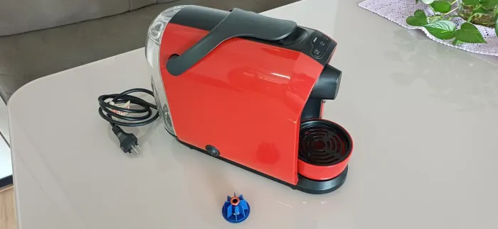 Cafeteira de Cápsula Três Corações