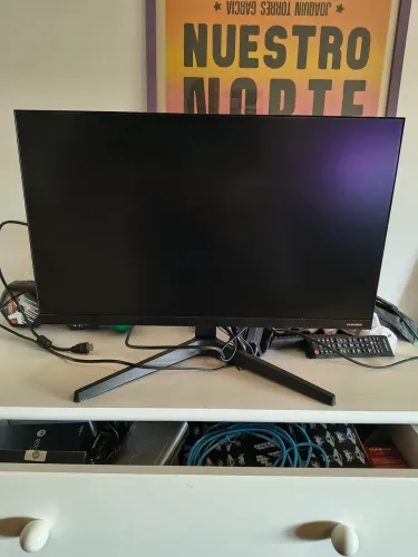 Monitor Samsung Gamer Preto T350 Modelo F24T350FHL