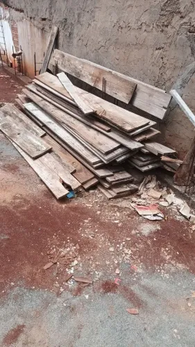 Doação de Madeiras c/ tábuas de até 3mts