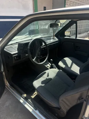 Volkswagen Voyage CL 1.8 (álcool) 1990