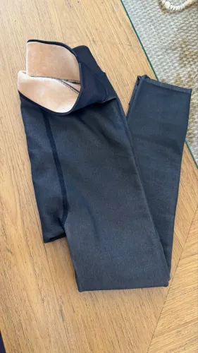 Meia calça com pelo marrom