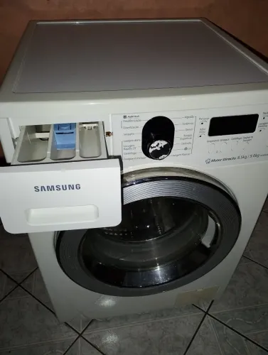 Lava e seca Samsung