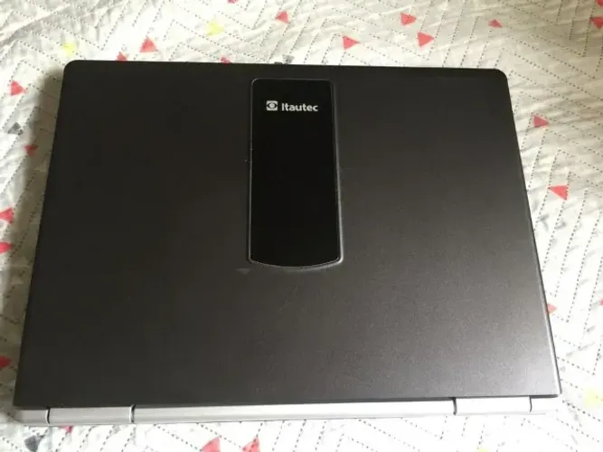 Notebook Itautec