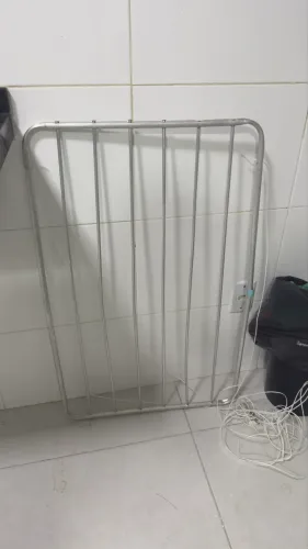 Estendedor de roupas de teto