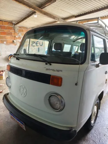 Volkswagen Kombi Standard/ Luxo/ Serie Prata 1996
