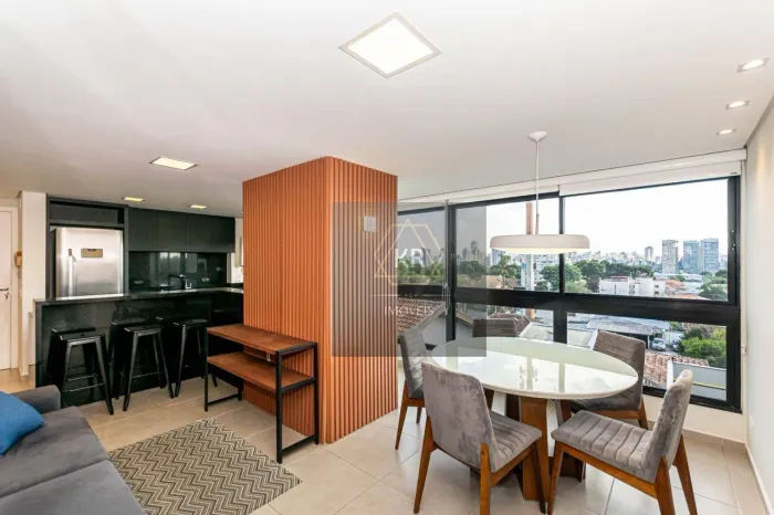 Apartamento Mobiliado, para Locação, no Alto da XV, Curitiba / PR