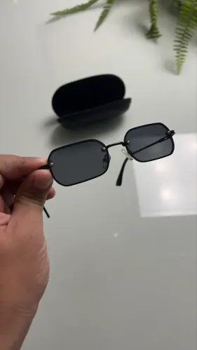 Oculos Escuros Estilo Vilão