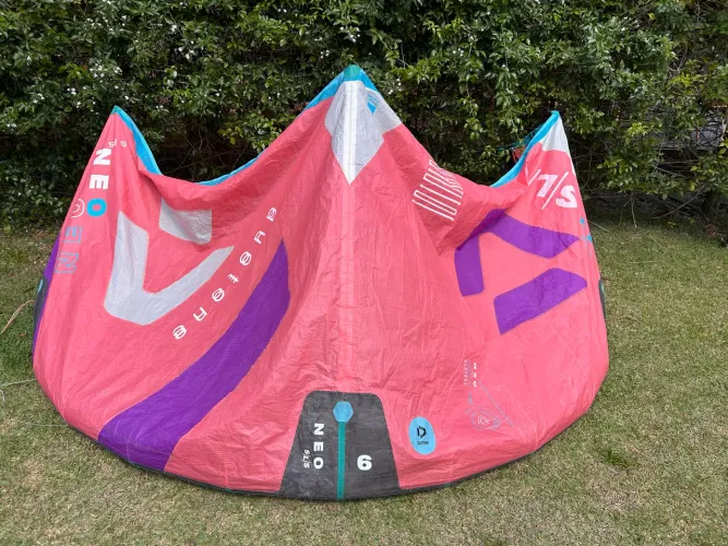Kitesurf Duotone NEO SLS 22 tam 06
