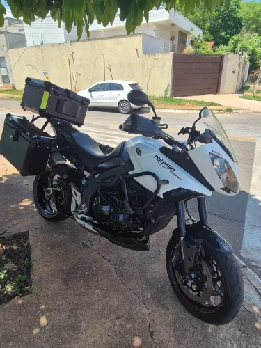 Triumph Tiger 1050