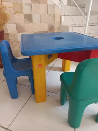 Mesa infantil