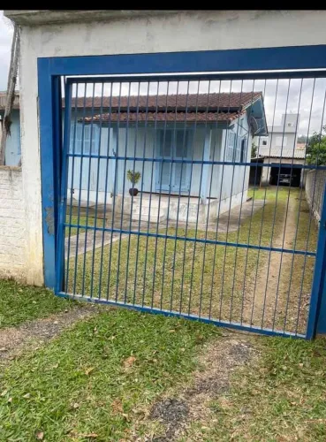 VENDE-SE CASA EM EXCELENTE LOCALIZAÇÃO - BAIRRO JARDIM MARISTELA | CRICIÚMA