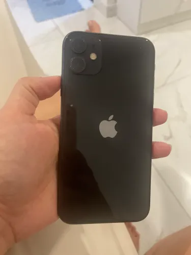 iPhone 11 - 128gb