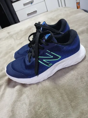 Tenis 32 new balance
