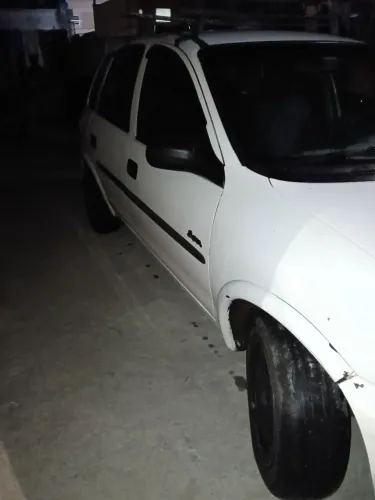 Chevrolet Corsa Super 1.0 MPFI / 2P E 4P 1997