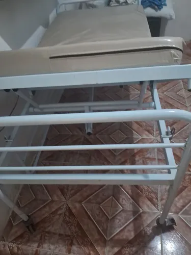 Cama hospitalar