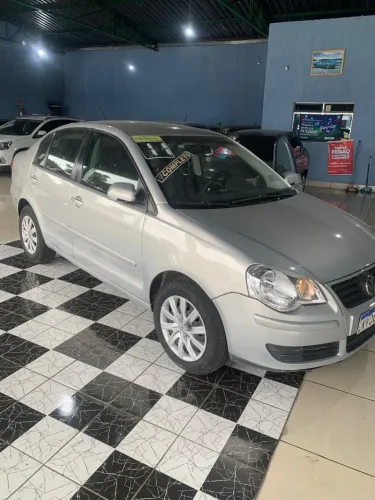 Volkswagen Polo Sedan 1.6 MI Total Flex 8V 4P 2011