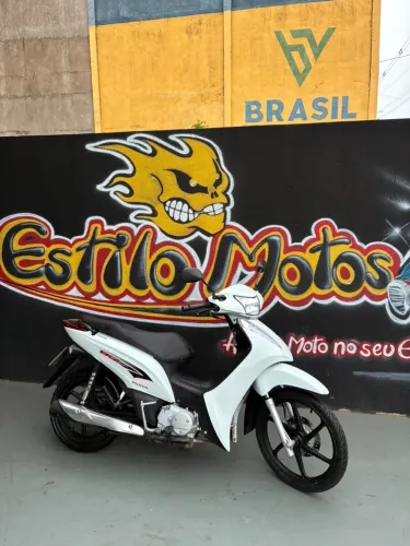 Vendo Honda Biz 2014/2015