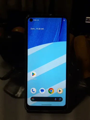Celular Moto G9 Power 128gb 4gb ram em bastante bom estado com EvolutionX com Android 15