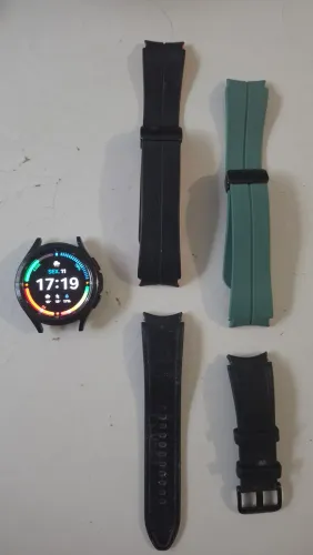 Samsung Galaxy Watch 4 Classic 42mm LTE - R$ 400