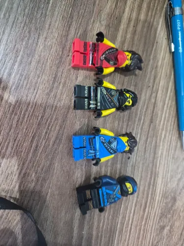 Lego jinjago minifiguras 