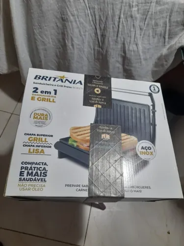 Sanduicheira e Grill Britânia BGR27I Press 2 em 1