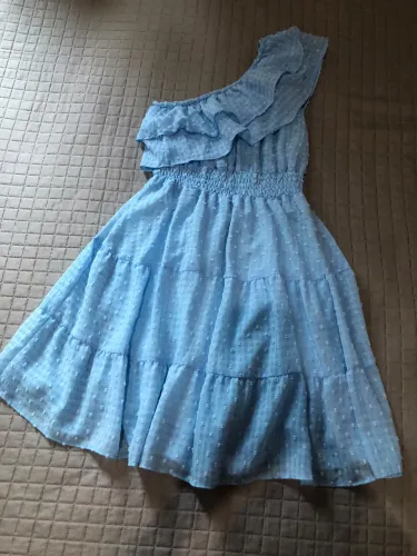Vestido azul adolescente