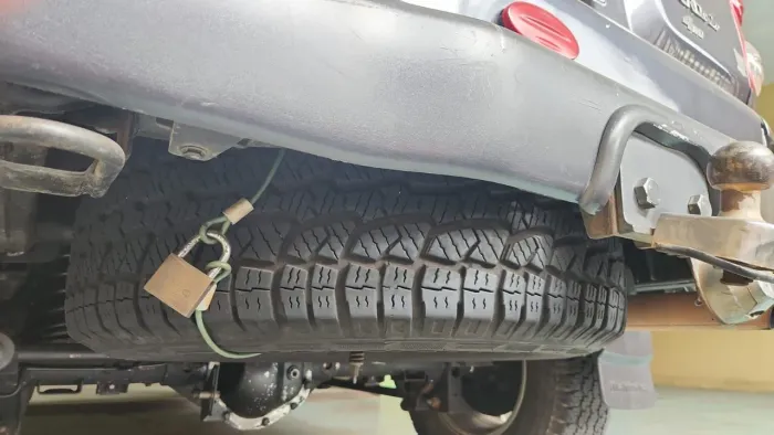 Mahindra Scorpio GLX SUV 2.6 TB Diesel Crde 4WD 2009