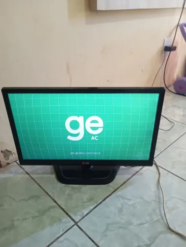 Monitor TV LCD 