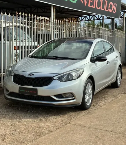 Kia Motors Cerato 1.6 16V Mec. 2013