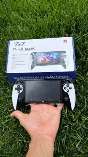 Videogame portátil retrô