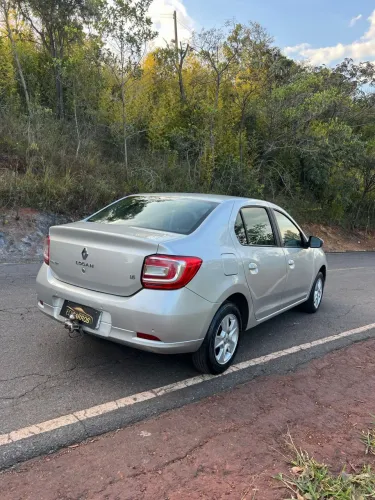 Renault Logan Dynamique Hi-flex 1.6 8V 4P 2015