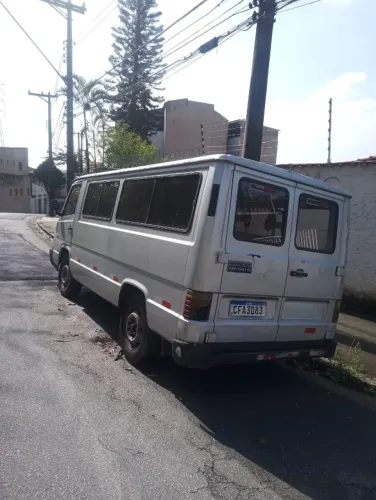 Mercedes-Benz 180-D Pick-up/furgão 2.4 Diesel 1995