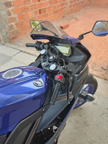apenas no dinheiro