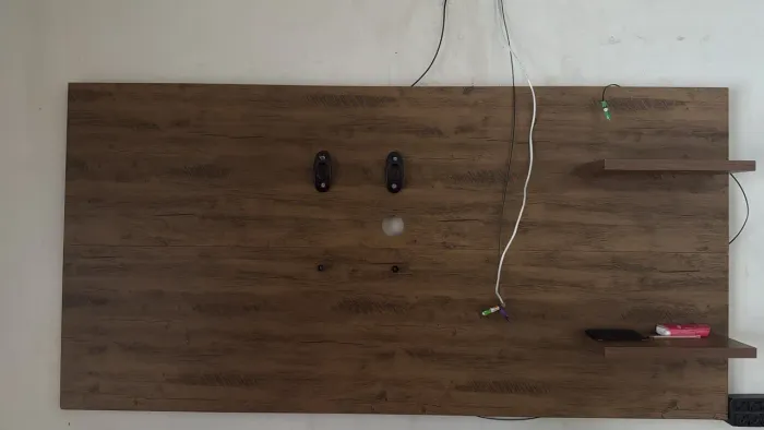 Painel de TV de até 70 polegada