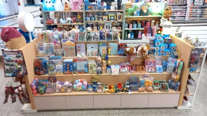 Quiosque completo-com mercadoria Papelaria/Presente, pronto para montar e iniciar a operar