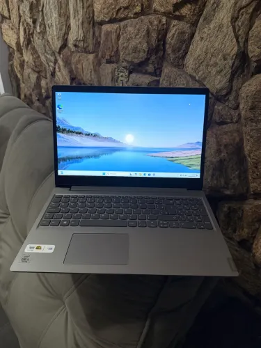 Notebook Lenovo i5 10ª Geração | 8GB RAM | SSD 256GB