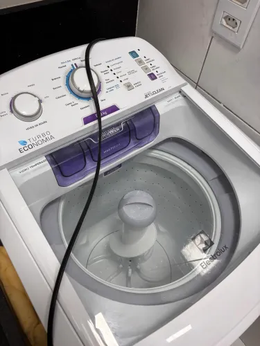 Máquina de Lavar Electrolux 8,5kg Jet&Clean LAC09 - Excelente Estado