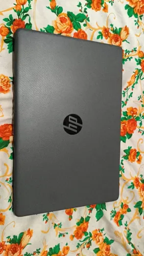 Notebook HP 256 GB core i3.