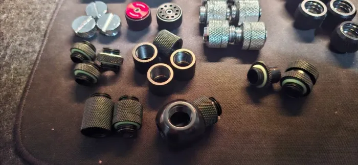 Peças de Water Cooler Custom Novas e Usadas