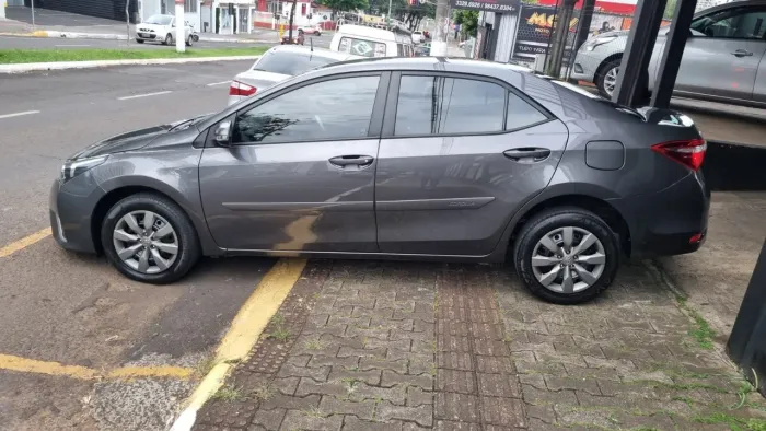 Toyota Corolla GLI 1.8 Flex 16V Aut. 2017