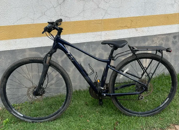 Bicicleta by Giant-Aro-29/Feminina