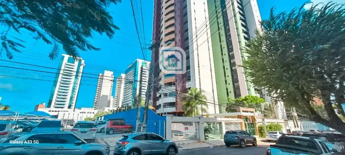 Apartamento à venda no bairro Meireles | Condomínio Fellini.